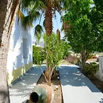 Casa Camara, Detached House With Yard Apartment *