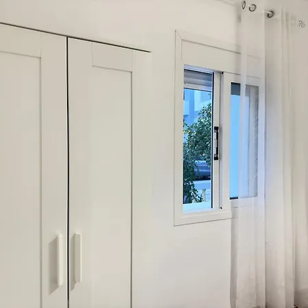 Casa Camara, Detached House With Yard Apartment