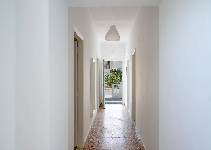 Casa Camara, Detached House With Yard Apartment